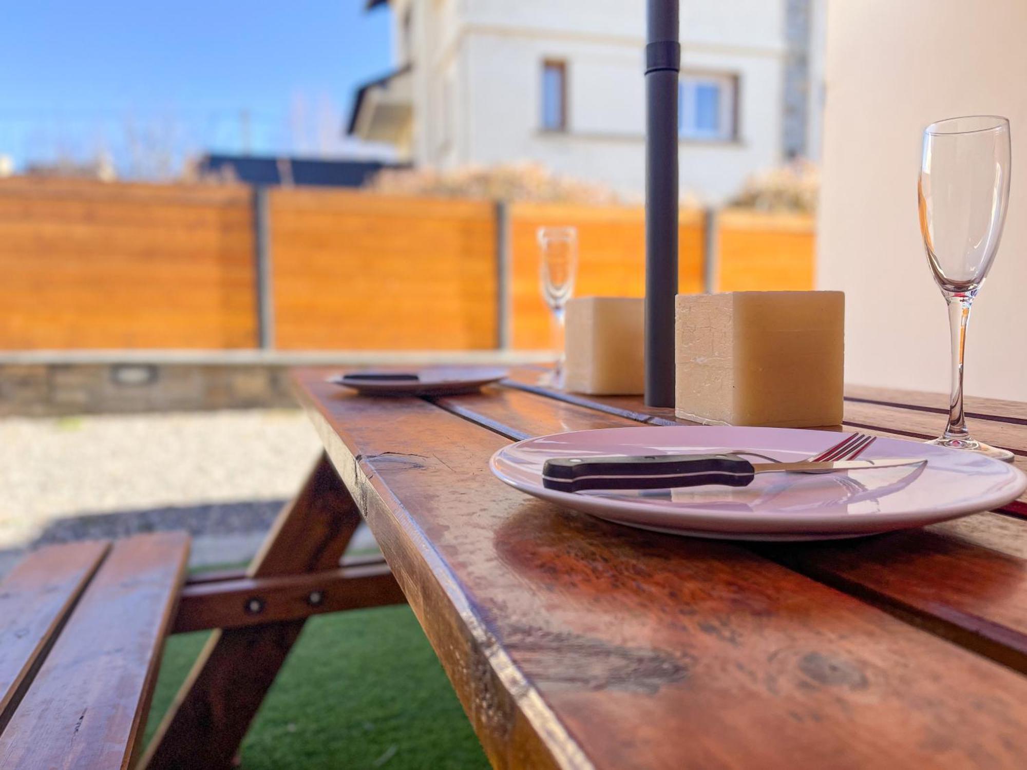 Bonita casa. Gran jardín. Con wifi. Bourg-Madame Exterior foto